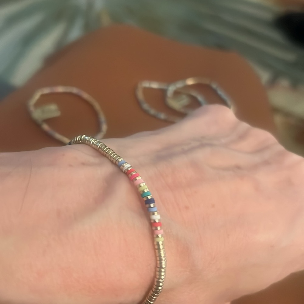 Multi color small glass and metall beaded braceletlet - Picture 3 of 3